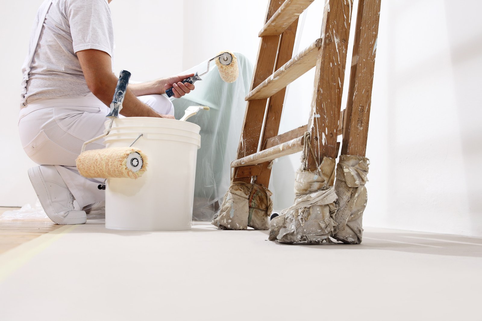 Falls From Ladders - Risks & Prevention