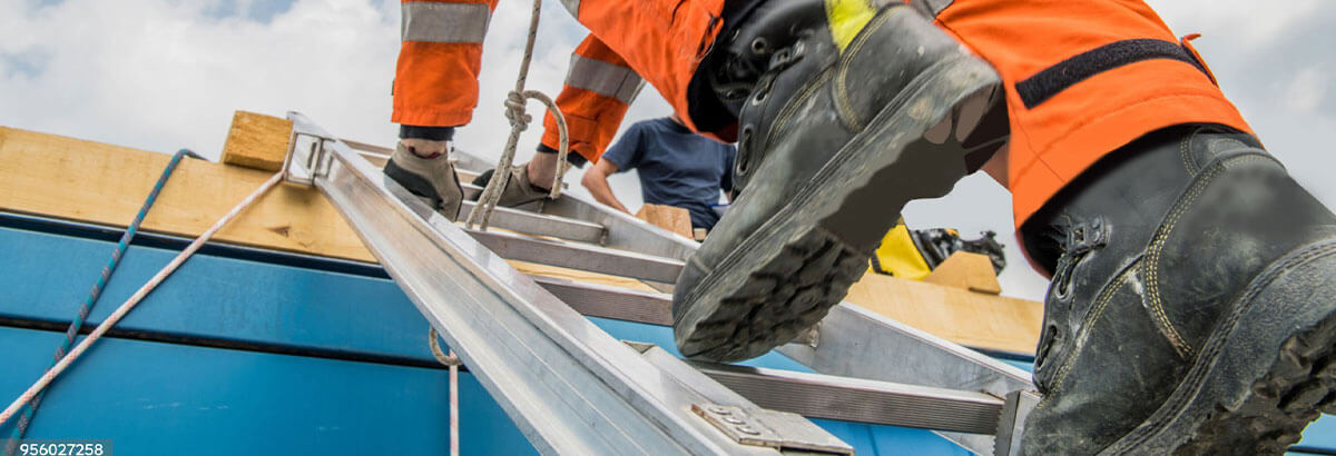 Ladder Safety: Do’s & Don’ts You Shouldn’t Ignore
